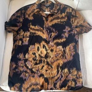 Men’s Express button-down shirt, medium